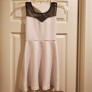 Black and White a line dress with bow on back